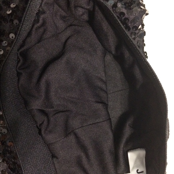 Sassy Classy Fun...Must Have Shorts - Picture 4 of 4